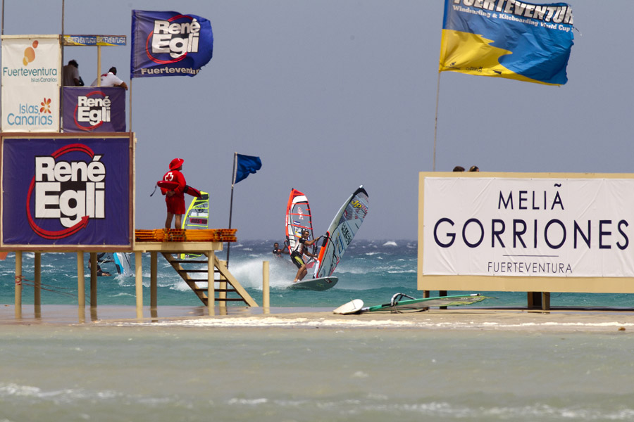 F11 sl Antoine Albeau on the inside Antoine Albeau on the inside