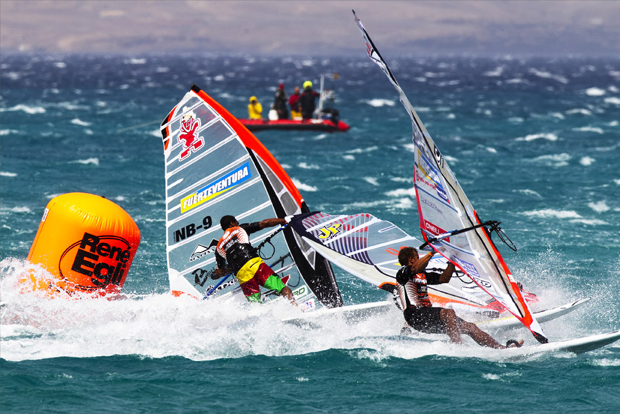 F11 sl Dropping like flies at the mark Dropping like flies at the mark