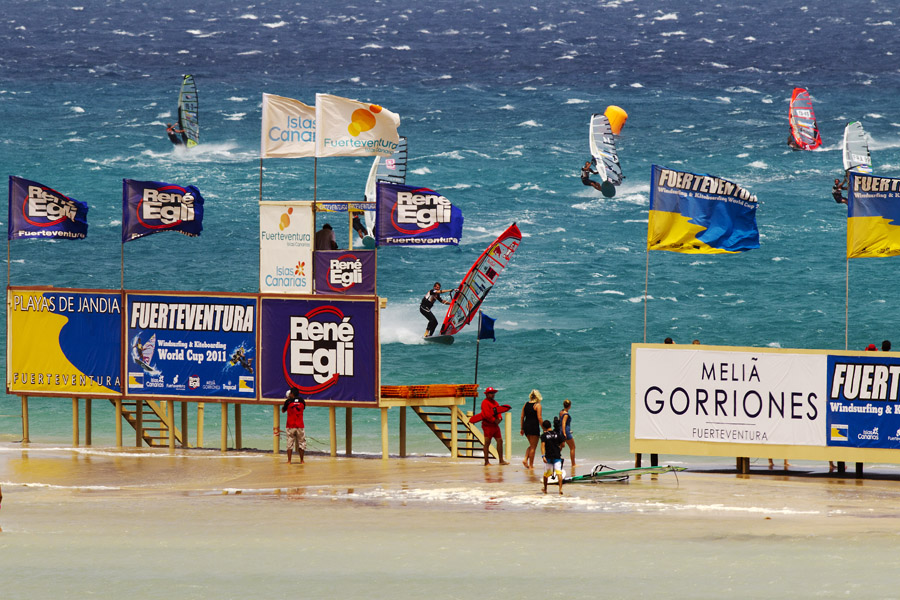 F11 sl Dunkerbeck hist the inside mark Dunkerbeck hist the inside mark