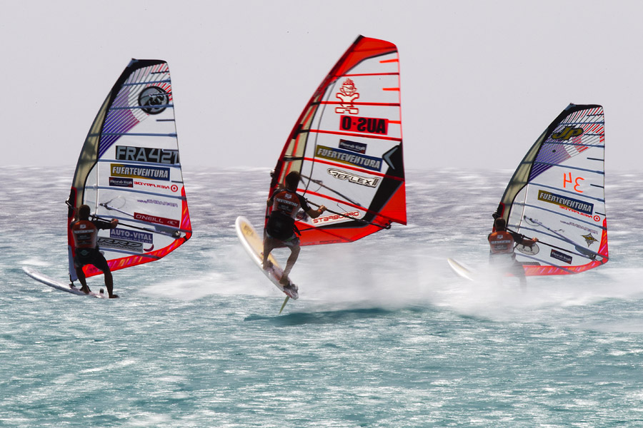 F11 sl High speed action High speed action