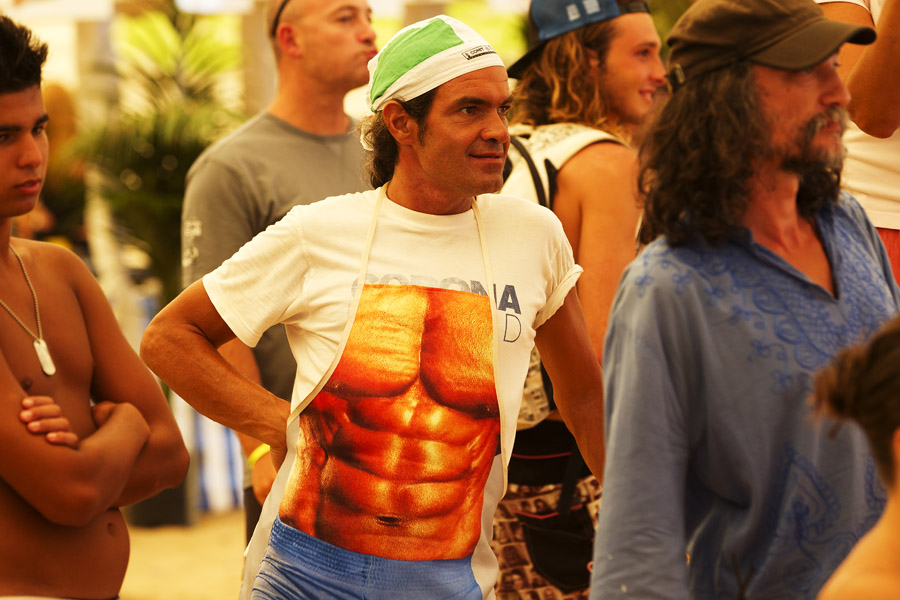 F11 ls Nice apron! Nice apron!