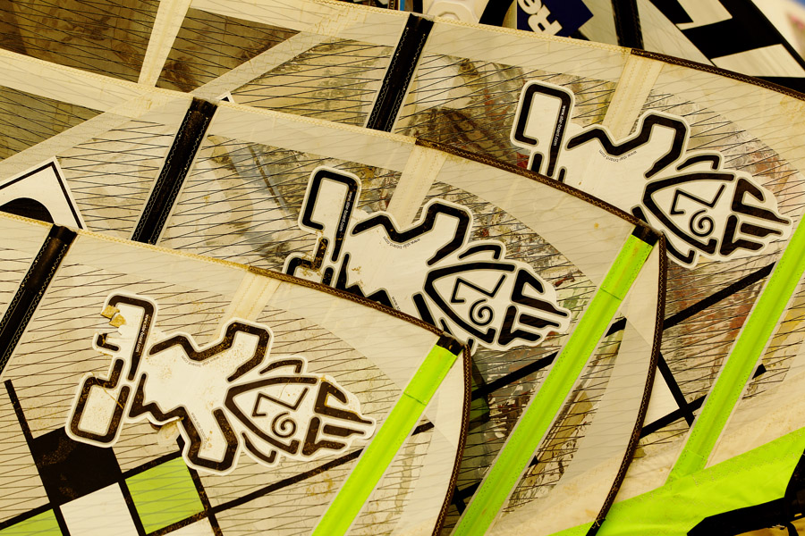 F11 ls Tikis in a row Tikis in a row