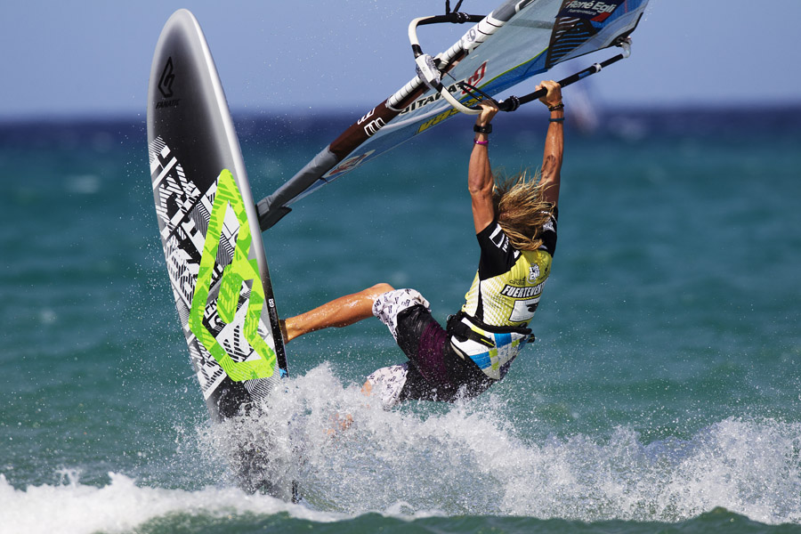 F11 fs Max Rowe Max Rowe