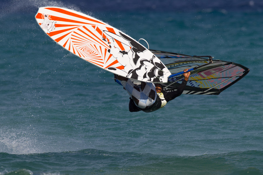 F11_fs_Tony Frans forward loop 8