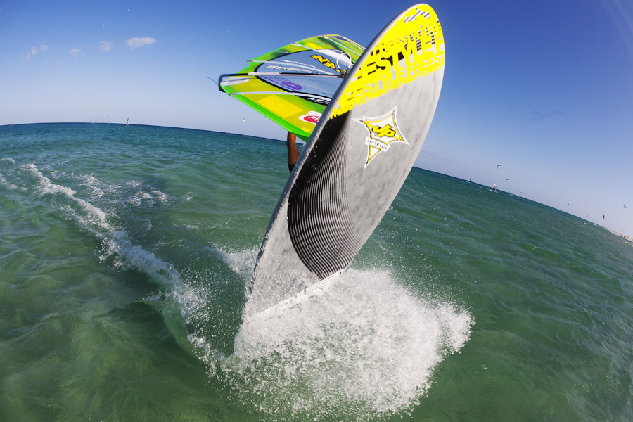 F11 fs Tilo Eber gets close Tilo Eber gets close