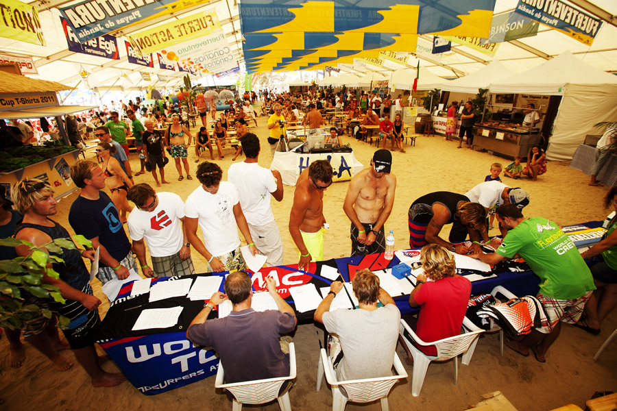 F11 ls Slalom registration begins Slalom registration begins