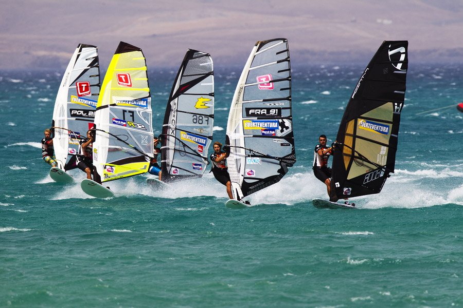 F11 sl All in a row All in a row