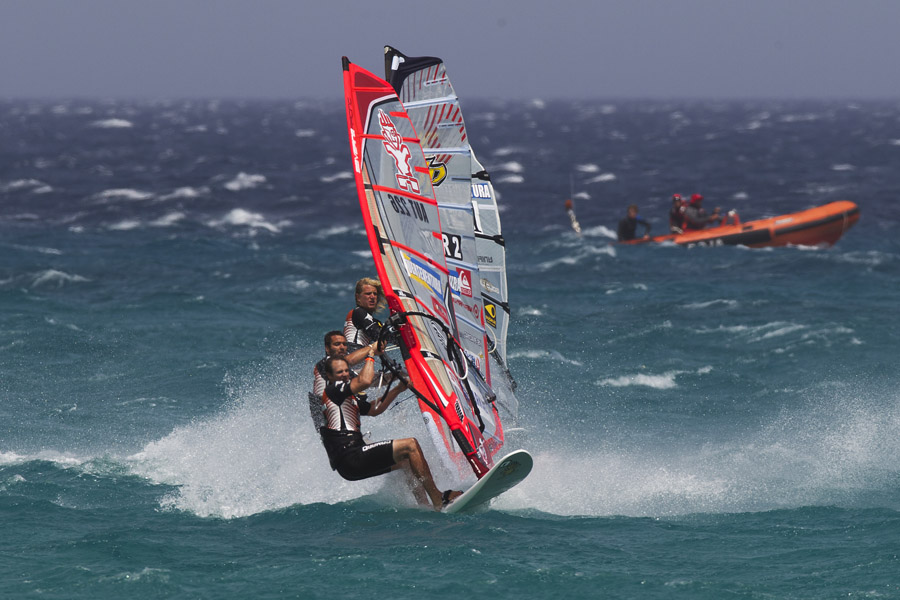 F11 sl Pressler hanging on Pressler hanging on