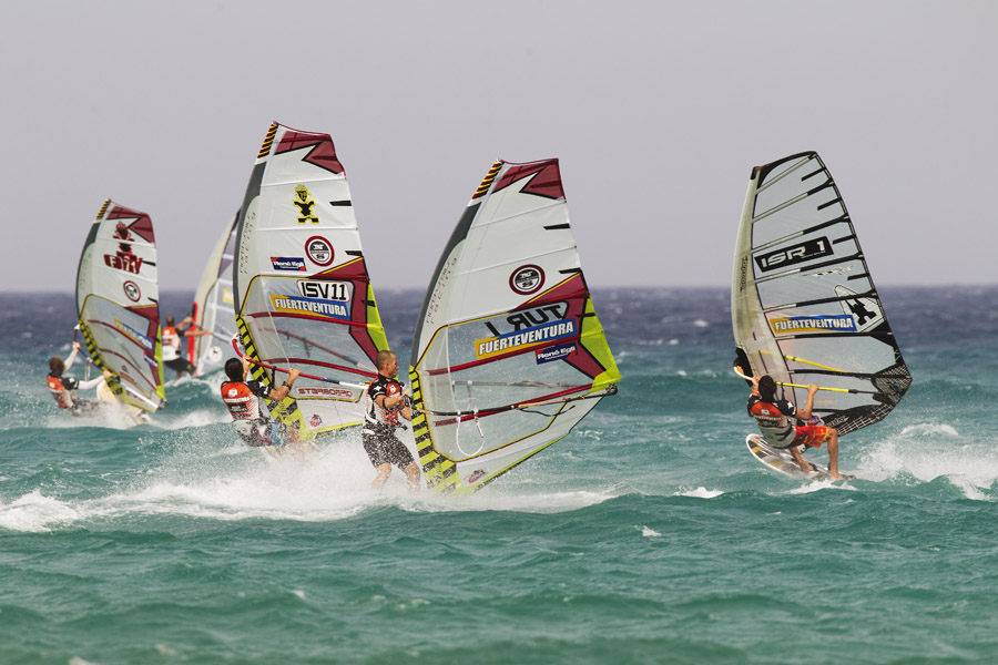 F11 sl Ertugrul chases Ertugrul chases