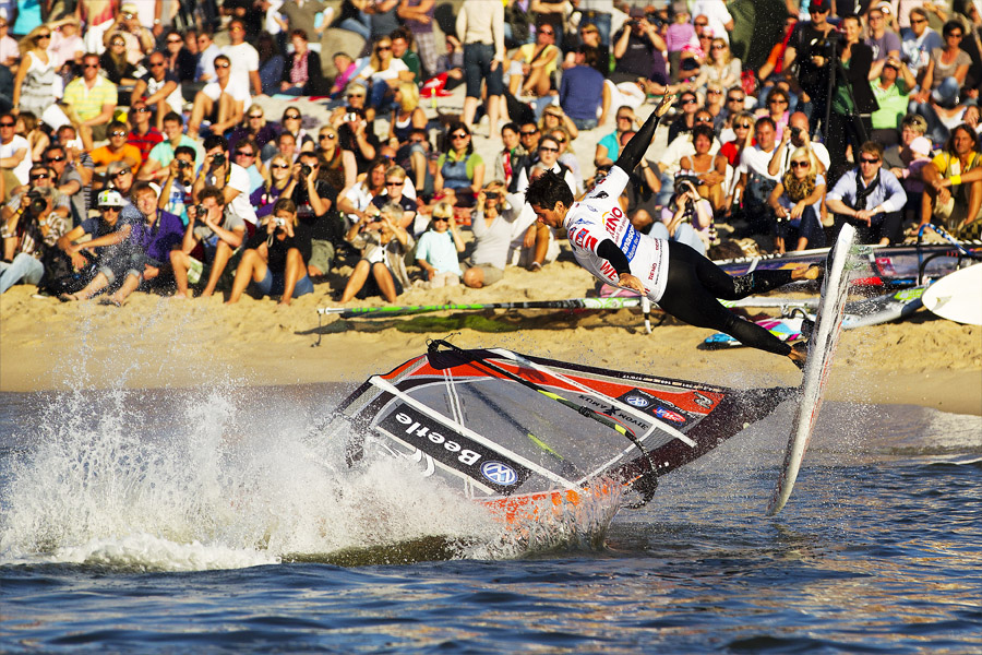 S11 fs Ruenes on fire Ruenes on fire