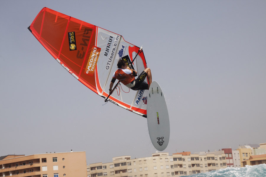 T11 wv Toumo forward loop Toumo forward loop