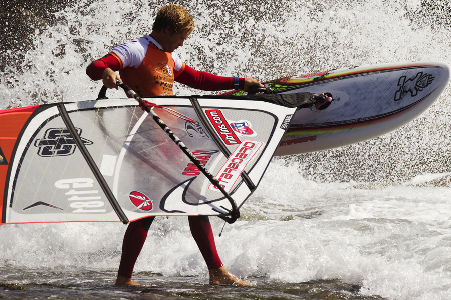 T11 ls Bruch heads out Bruch heads out