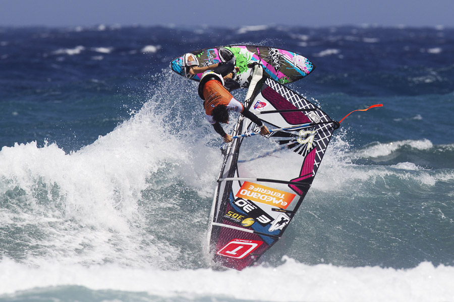 T11 wv Goiter from Mussolini Goiter from Mussolini