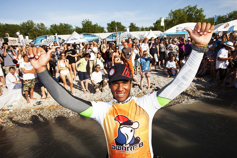 AT12 ls Gollito on top Gollito on top