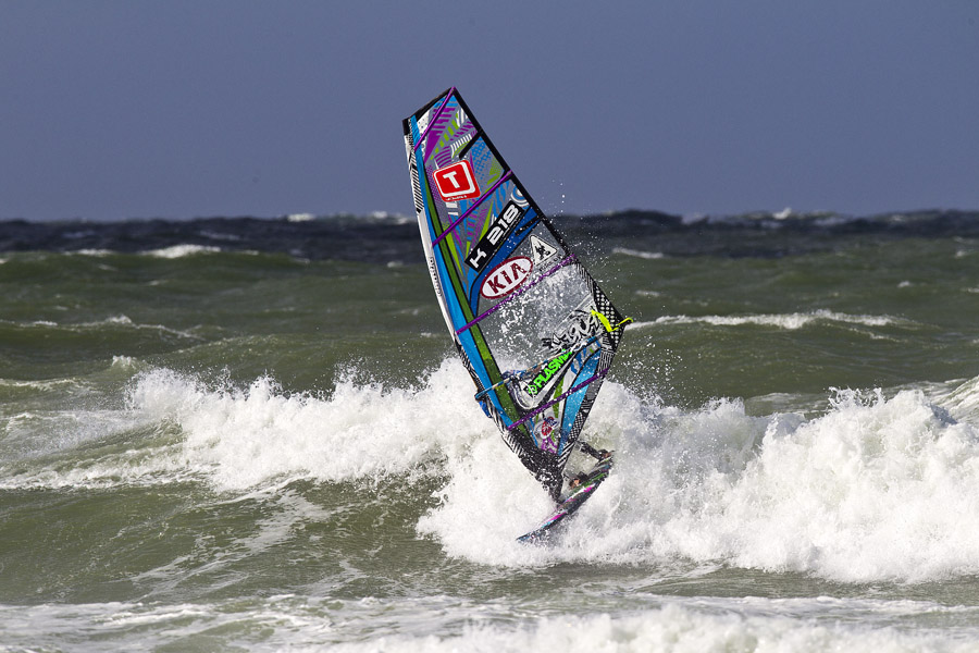 D12 wv Jamie Hancock Jamie Hancock