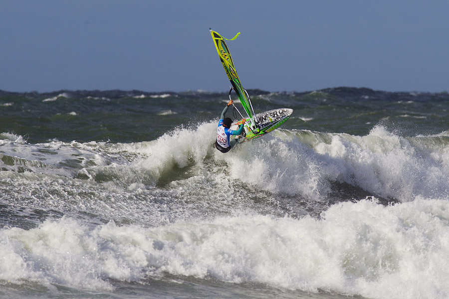 D12 wv Kauli clew first Kauli clew first