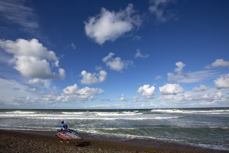 D12 ls Traversa patrols the beach Traversa patrols the beach