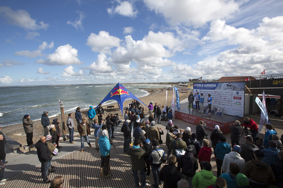 D12 ls Winners on the podium Winners on the podium