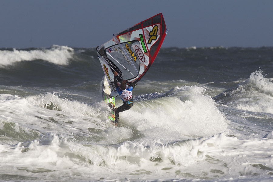 D12 wv Ricardo frontside Ricardo frontside