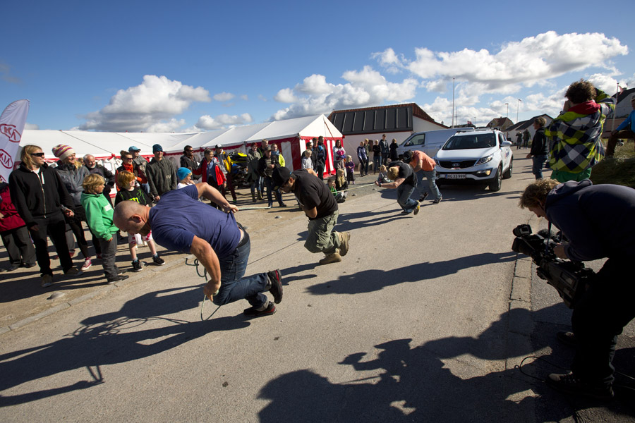D12 ls PWA crew in the Kia car pull race PWA crew in teh car pull race