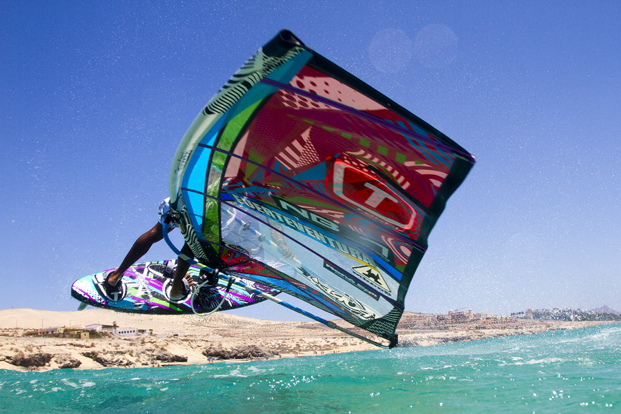 F12 fs Tonky action Tonky action