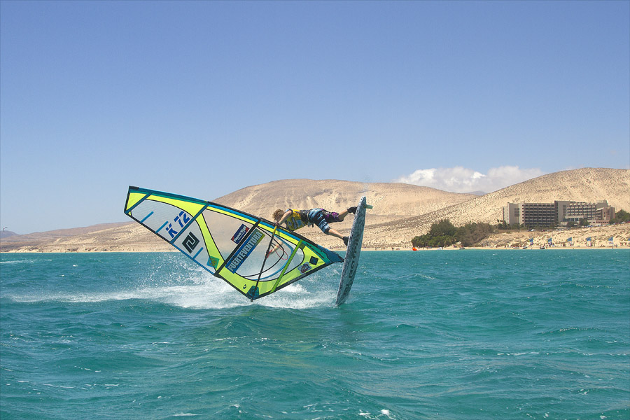 F12 fs Action from Sims Action from Sims