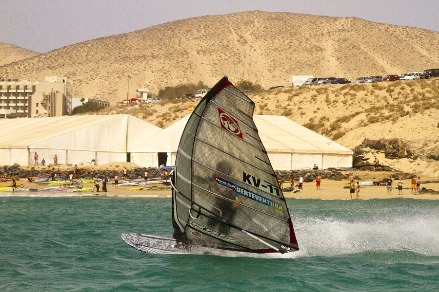 F12 sl Finian Maynard at mark number one Finian Maynard at mark number one