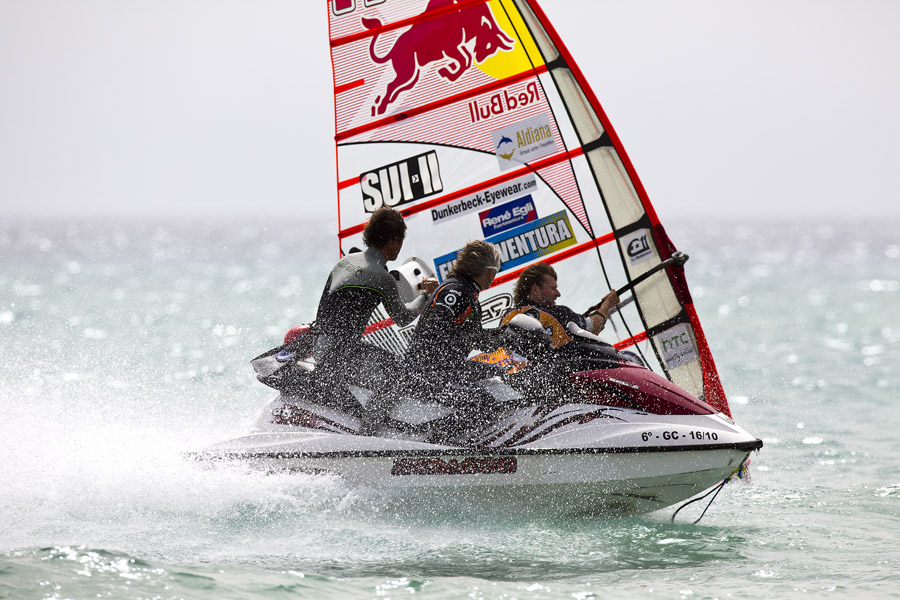 F12 sl Race against the machine Race against the machine