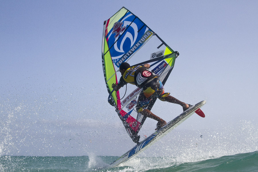 F12 fs Action from Saragosa Action from Saragosa