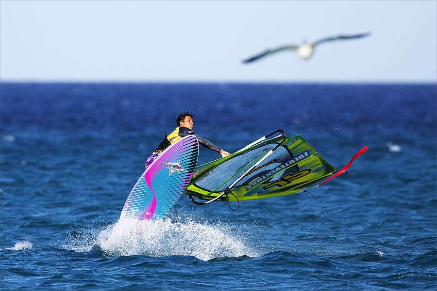 F12 fs Watch the birdie Watch the birdie