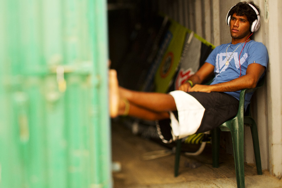 F12 ls On standby On standby