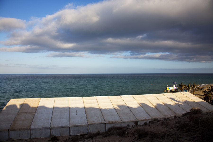 F12 ls Evening at the tent Evening at the tent