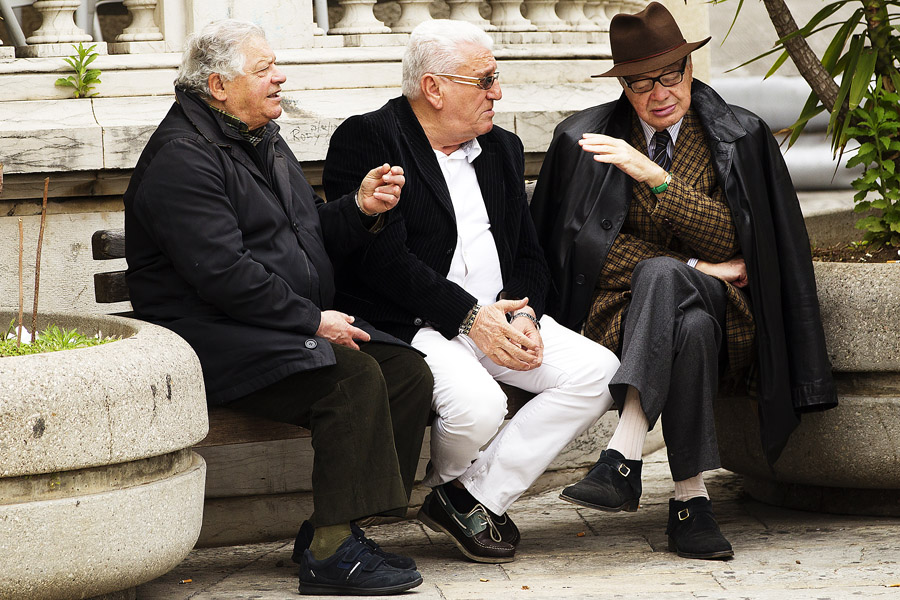 IT12 ls Reggio locals Reggio locals