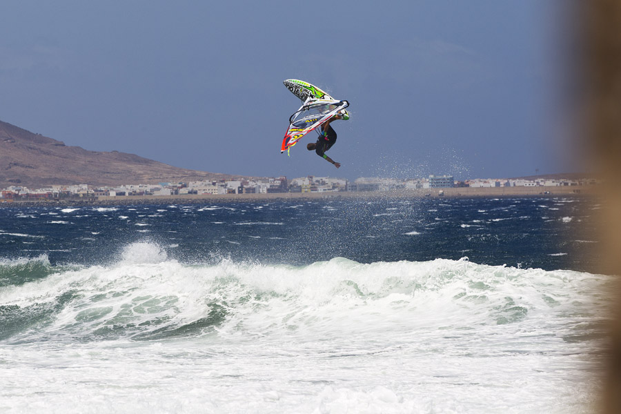 GC12 wv Campello one handed back loop Campello one handed back loop