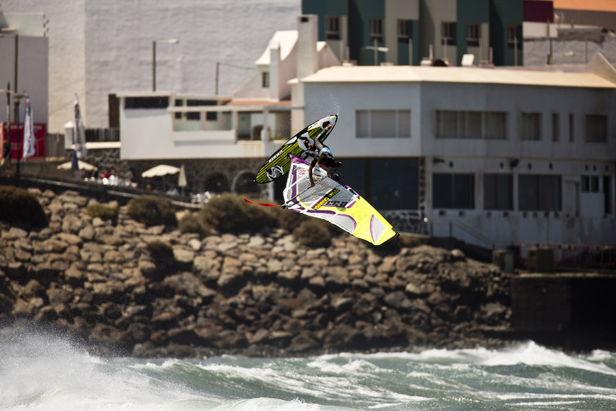 GC12 wv Omar Sanchez Omar Sanchez