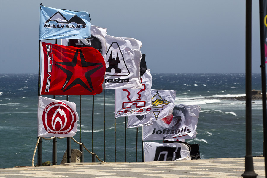 GC12 ls Flags lined up Flags lined up
