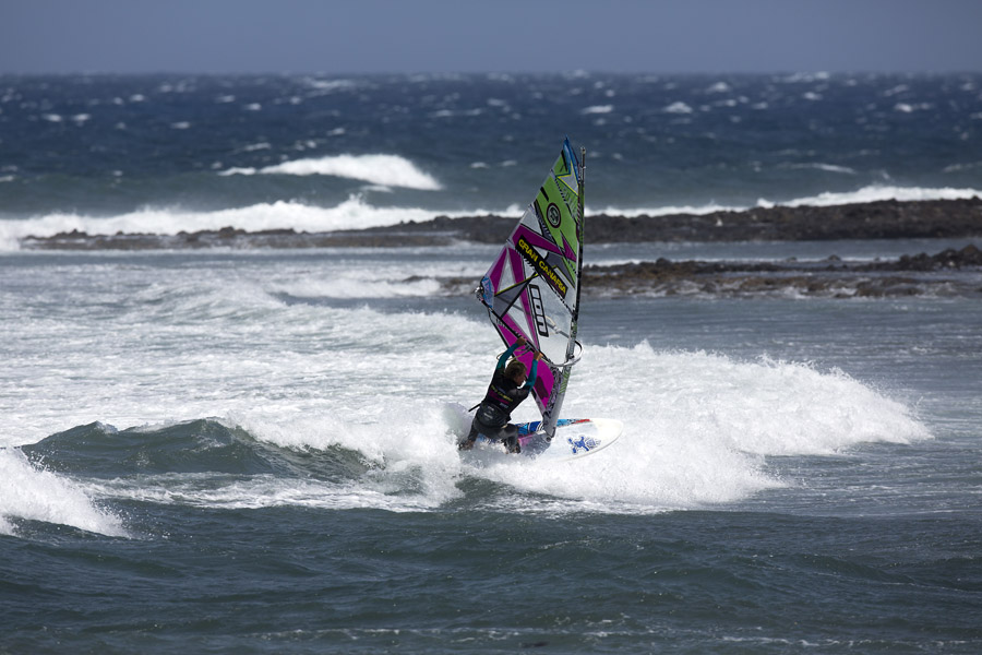 GC12 wv Junior action Junior action