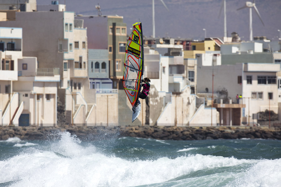 GC12 wv Steffi forward loop Steffi forward loop