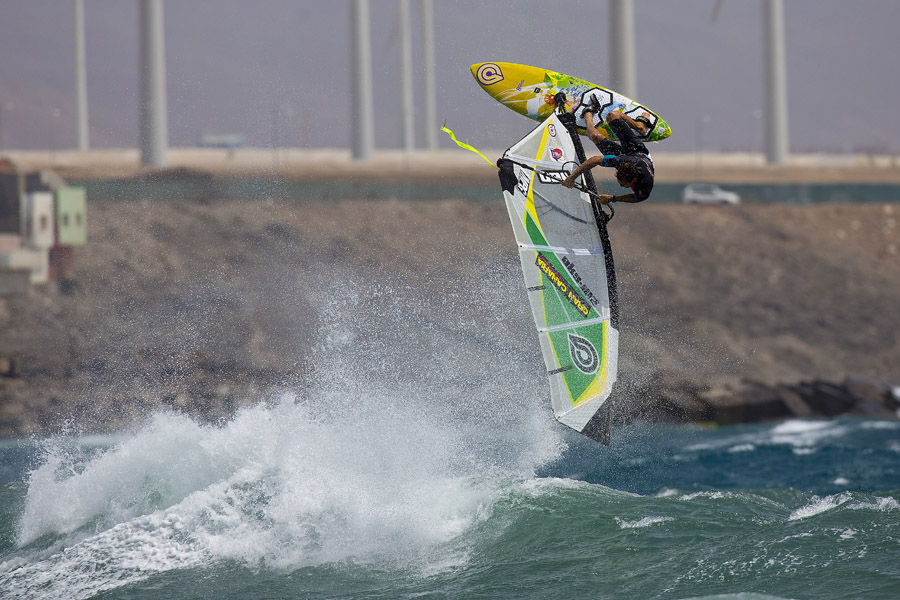 GC12 wv Brawzinho push loop table top Brawzinho push loop table top