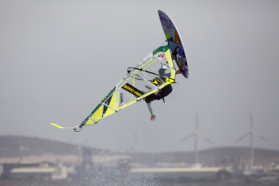 GC12 wv Denel back loop Denel back loop