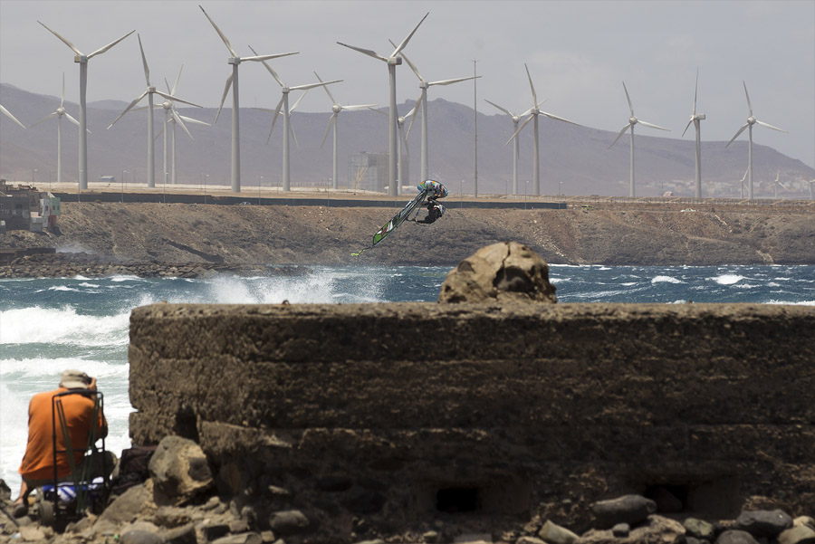 GC12 wv Mussolini in control Mussolini in control