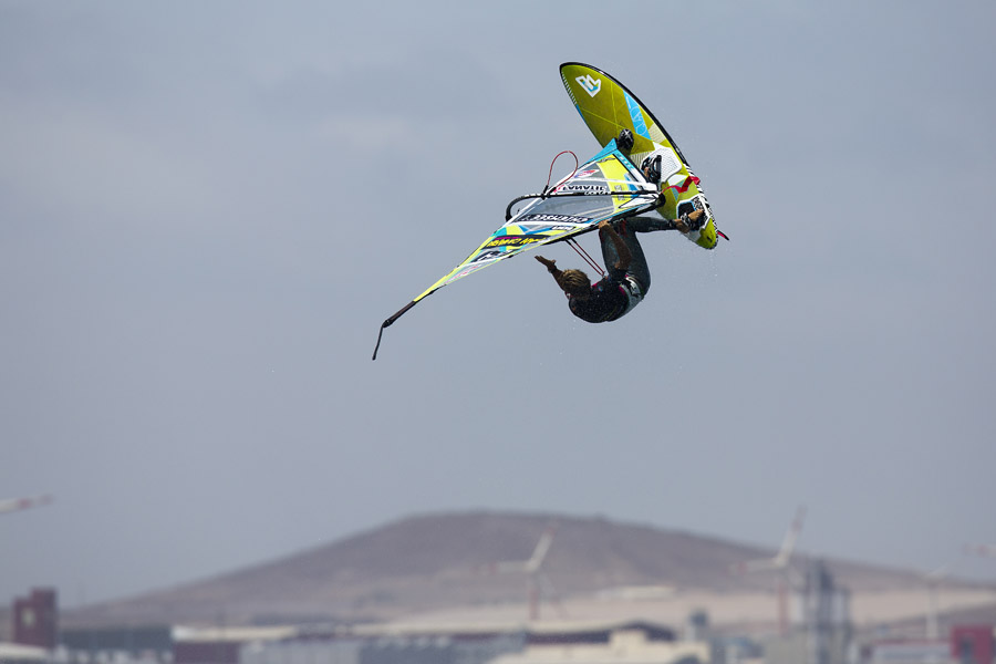 GC12 wv Voget back loop Voget back loop