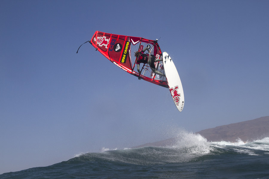 GC12 wv Iballa Forward loop Iballa Forward loop