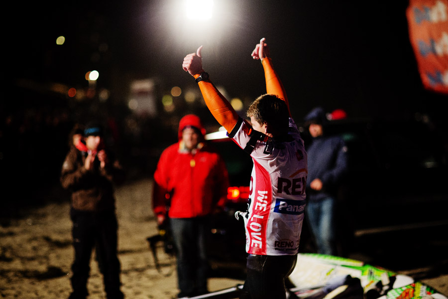 S12 ls Ricardo salutes the crowd Ricardo salutes the crowd