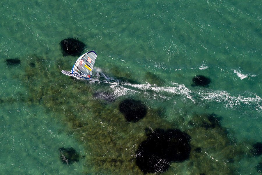 T12 sl Albeau heads home Albeau heads home