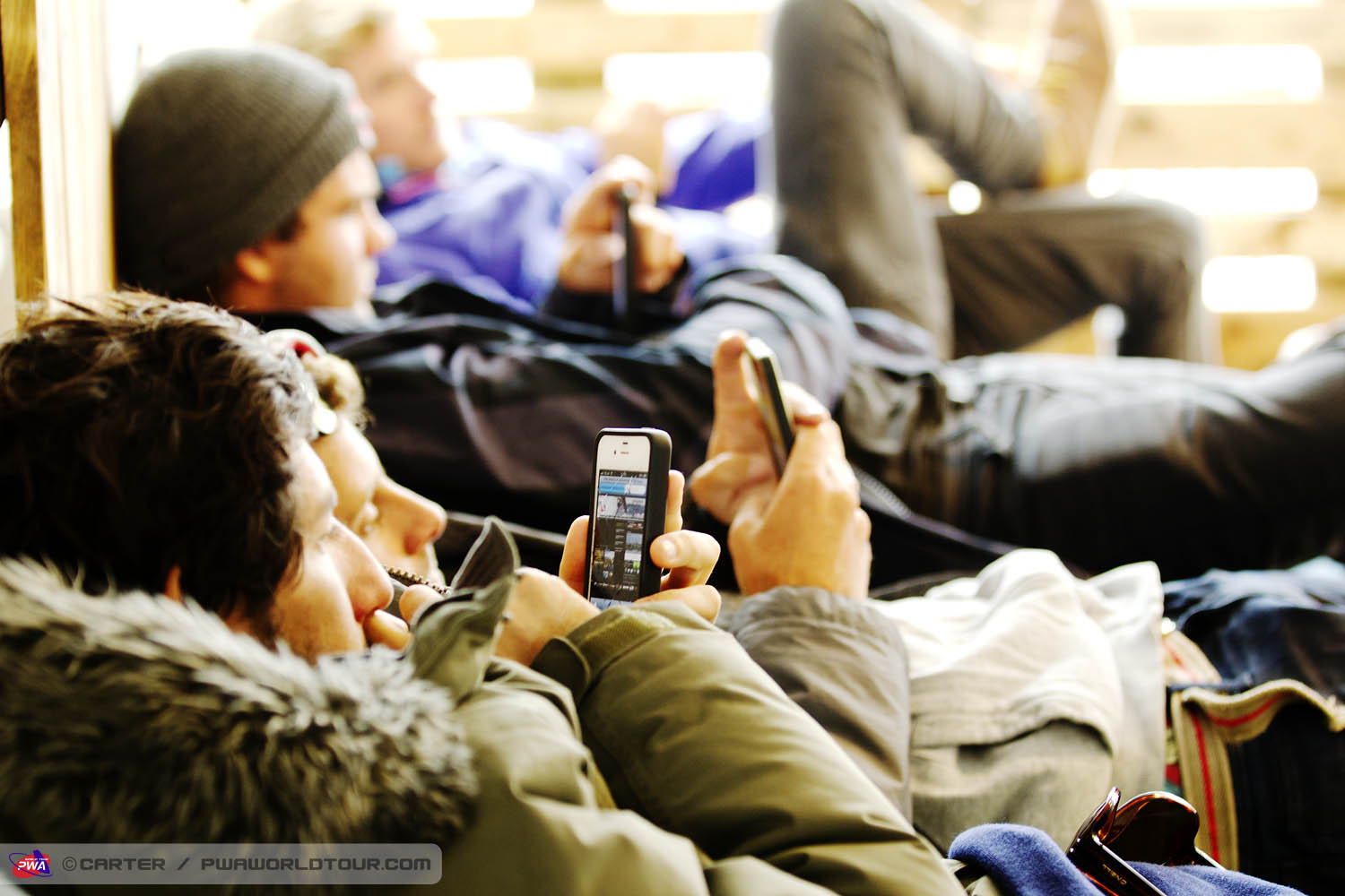 D13 ls Mobiles phone time Mobiles phone time