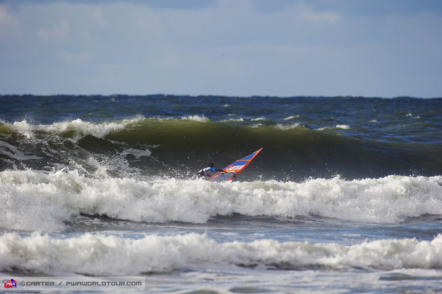 D13 wv Traversa warms up Traversa warms up