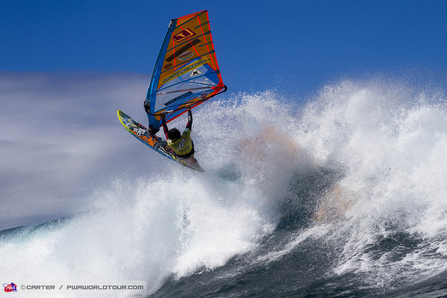 JPM wv Mussolini smacks it Mussolini smacks it