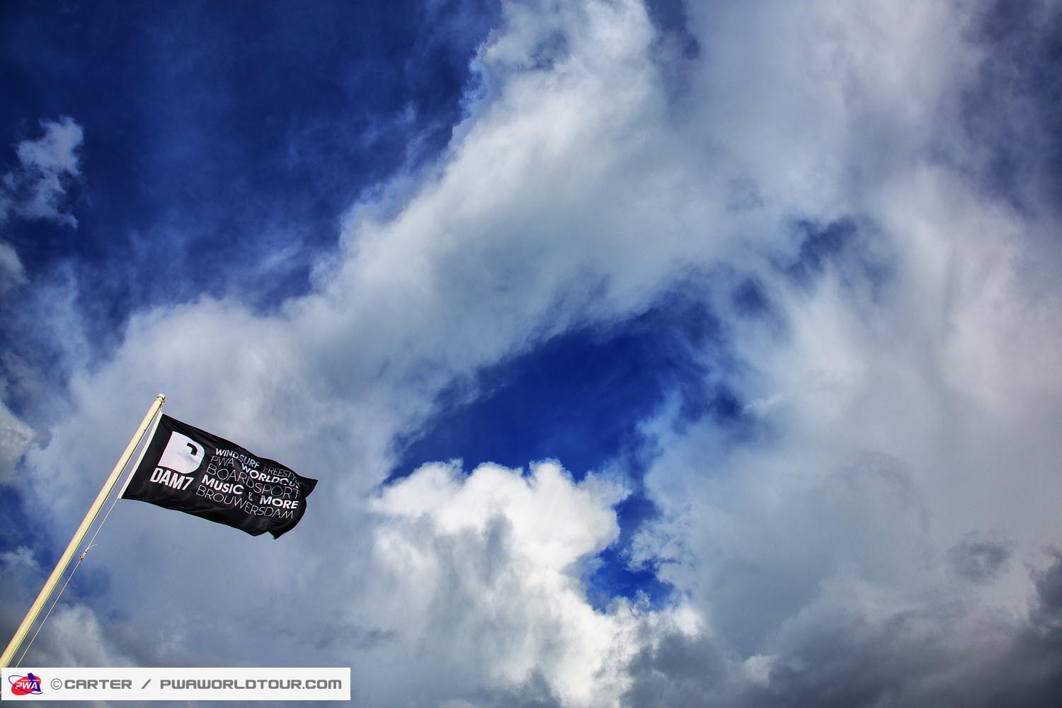 N13 ls Flags flying Flags flying