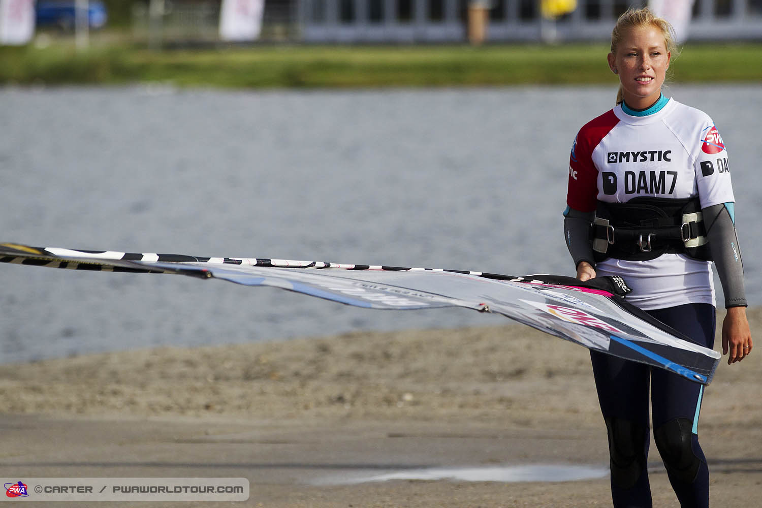 N13 ls Chantale Poettgens Chantale Poettgens